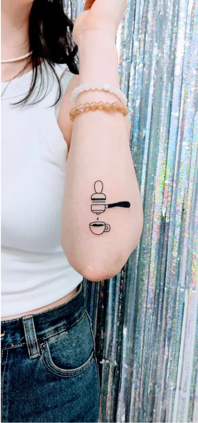 Tampala - Tatouage Handpoke