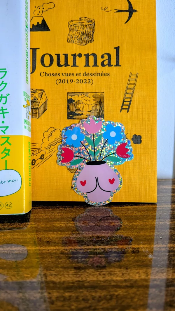 Sticker - Vase seins fleurs paillettes